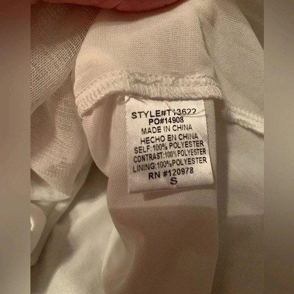 Entro white appliqué dot blouse size small - Picture 7 of 8